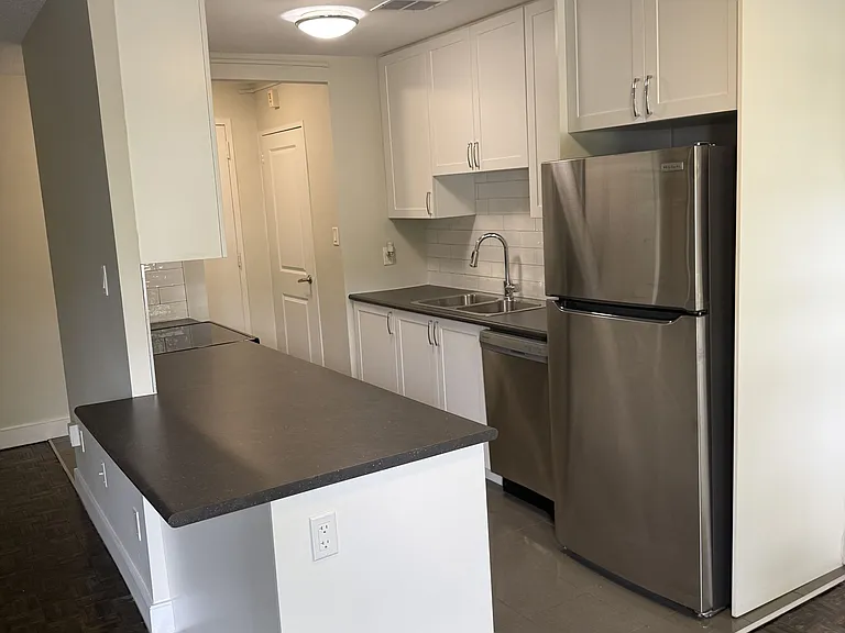 7 Albert St #116 — Photo 5