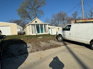 2408 N West Shafer Dr, Monticello, IN 47960