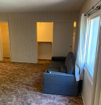 5th image of 1809 Royal Way