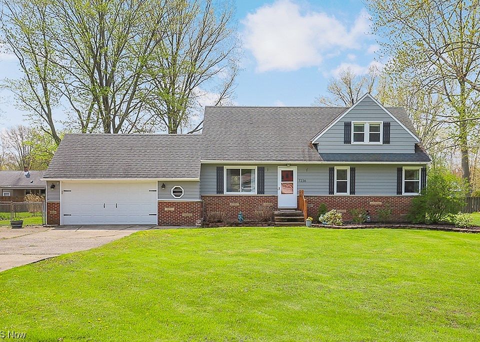 7236 Hawthorne Dr, Mentor, OH 44060 | Zillow