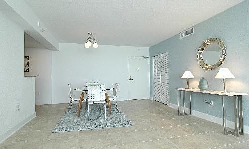 treasure dining resize