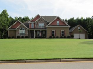 63 Timber Creek Estates Dr, Sharpsburg, GA 30277