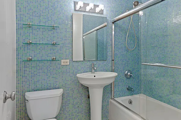 Rented by Nest Seekers International | media 15