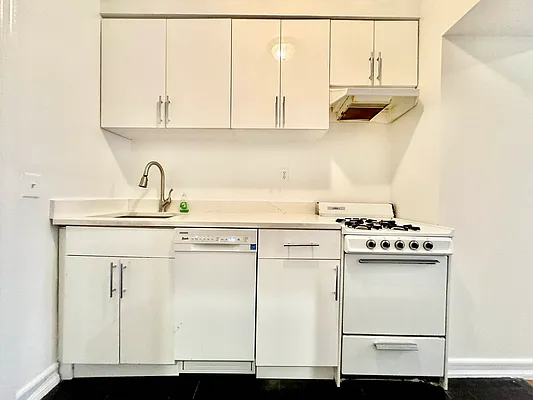 Rented by DALLAL | media 3