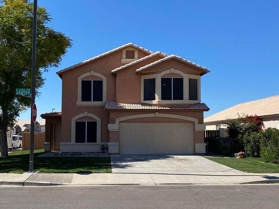 1st image of 2728 S Sawyer Cir