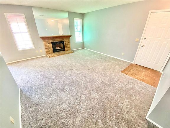 2nd image of 6633 W Tropicana Ave Unit 203