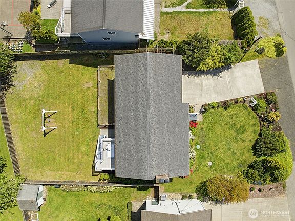 2nd image of 30210 30th Avenue SW