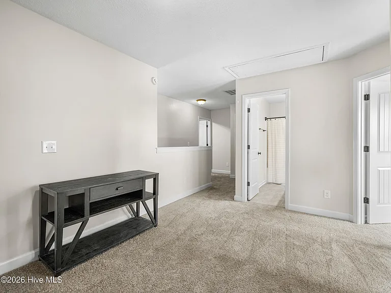 308 Winstead Loop — Photo 32