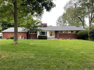 1141 Firewood Dr, Beavercreek, OH 45430