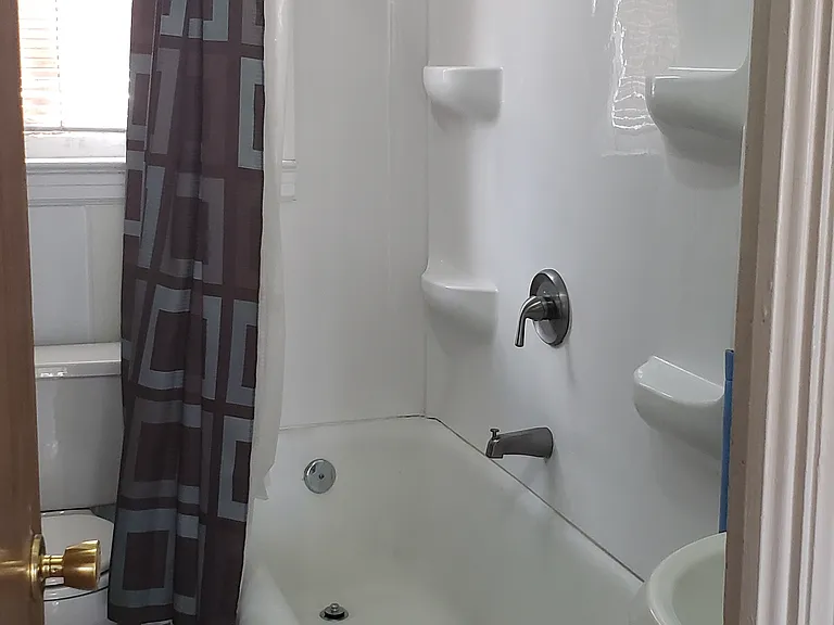 517 E University Ave #1 — Photo 16