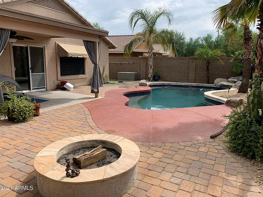 3 bed, 1554 sqft, $3,000 — Photo 4