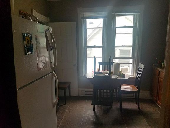 3rd image of 409 Lafond Ave #2