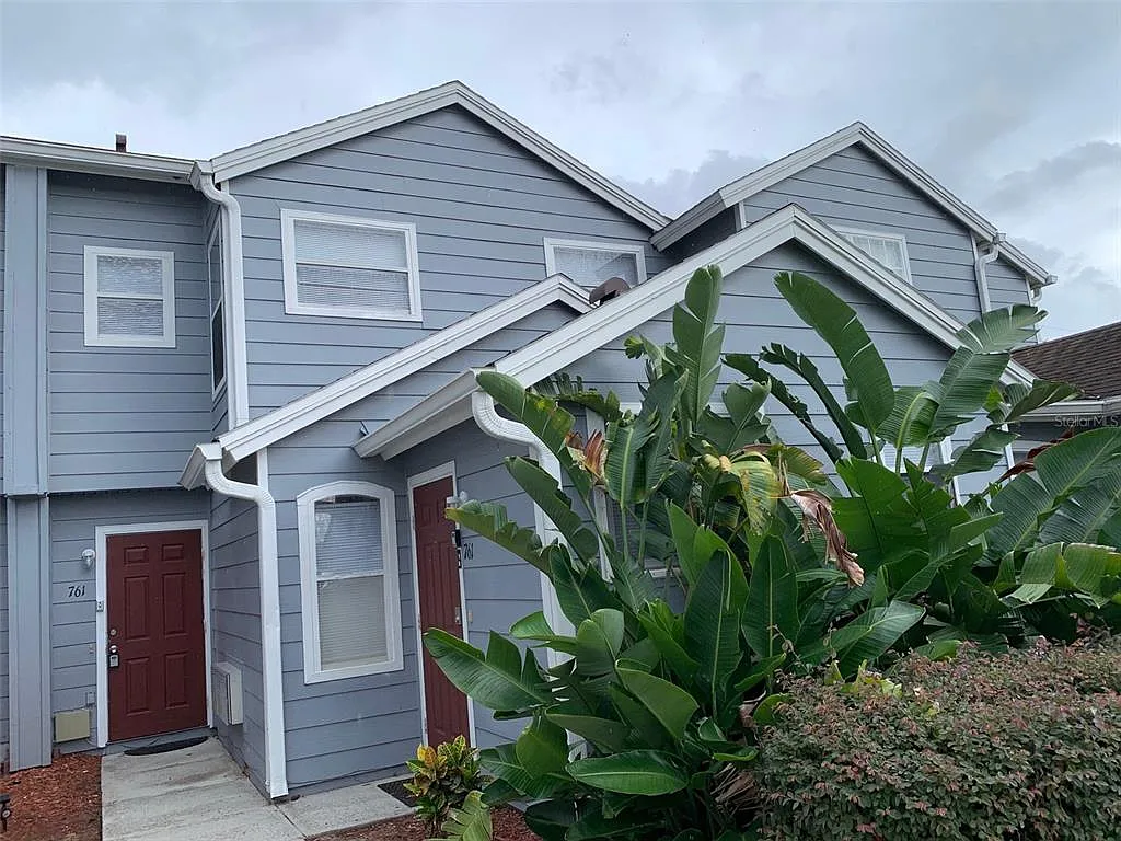 3 bed, 2.0 bath, 1400 sqft, $1,650 — Photo 2