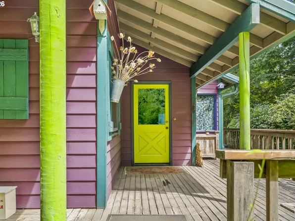 10548 NW Skyline Blvd, Portland, OR 97231