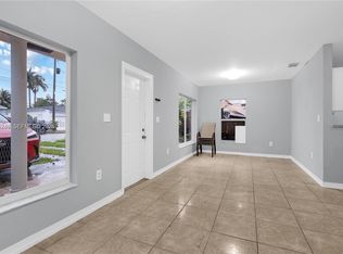2002 NW 27th St #B, Miami, FL 33142