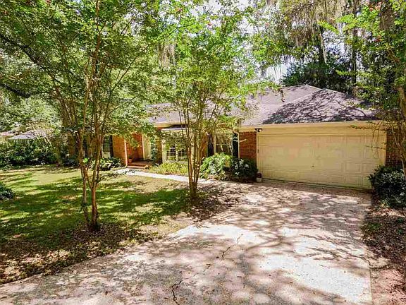 3rd image of 1317 Leewood Dr