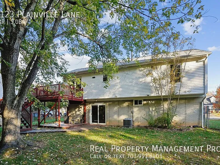 6123 Plainville Ln — Photo 19