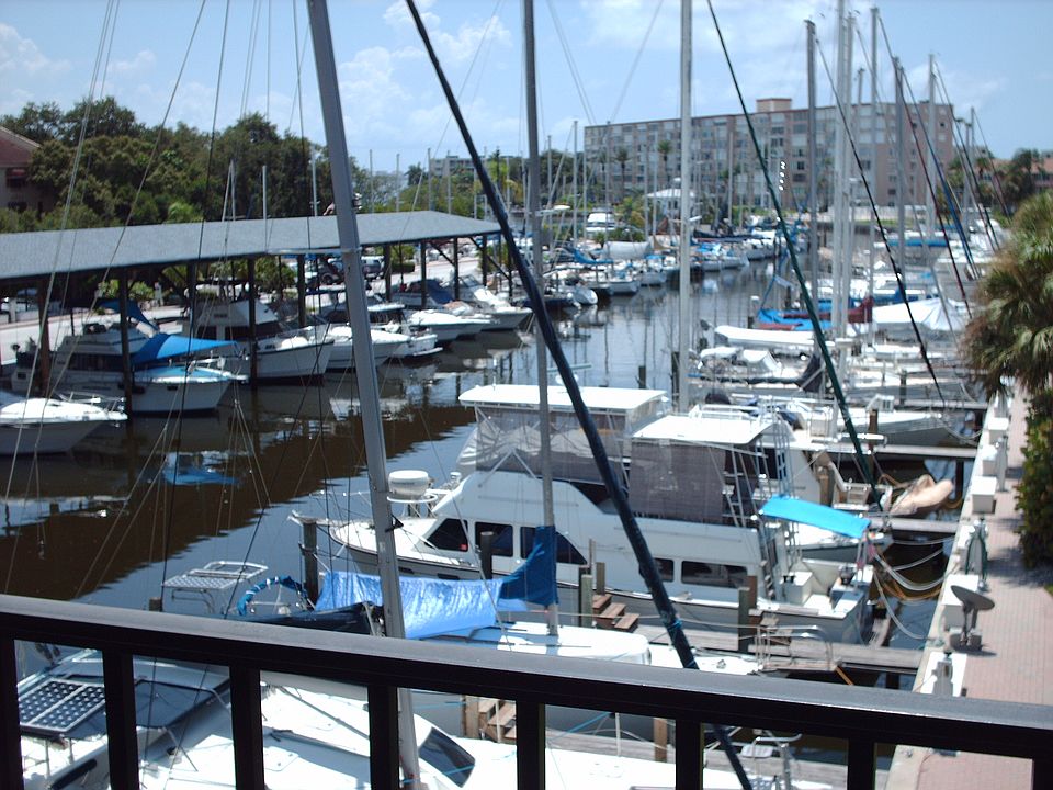 ENJOY THE WATER & SAILBOATS