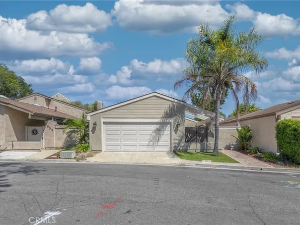 2991 Gingerwood Cir, Fullerton, CA 92835
