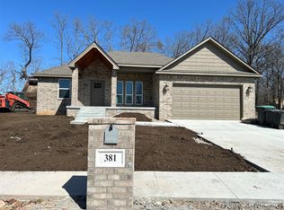 381 Southwind Dr, Tahlequah, OK 74464