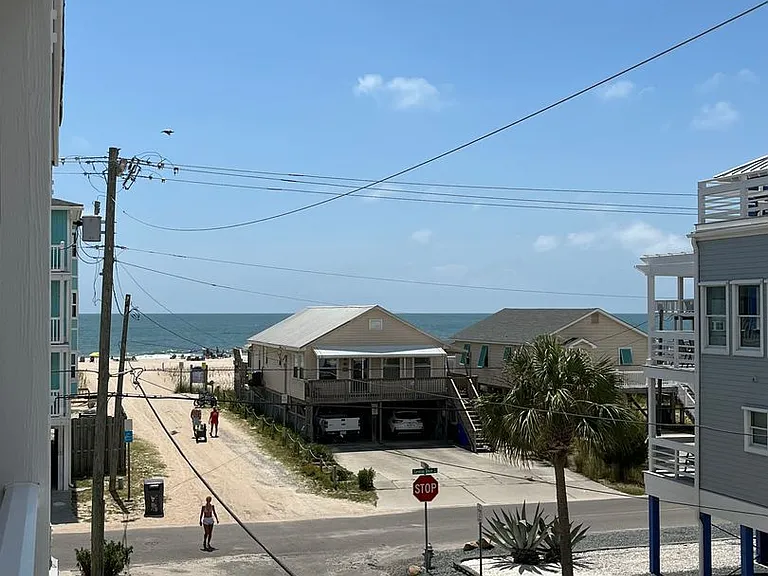 1503 Carolina Beach Ave N #2A — Photo 3