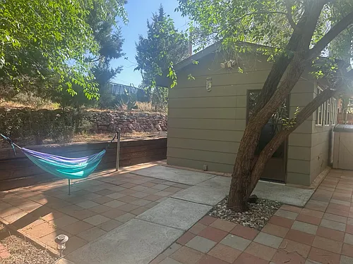 125 Rocky Rd #B Photo 1