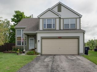 150 E Aspen Cir, Hainesville, IL