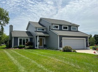 2521 Mill Pond Ct, Fort Wayne, IN 46804