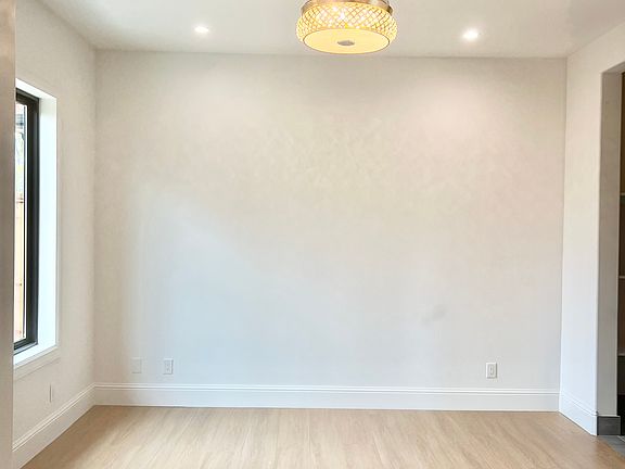 4th image of 6613 John Dr