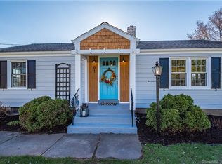 61 Knollwood Rd, West Hartford, CT 06110