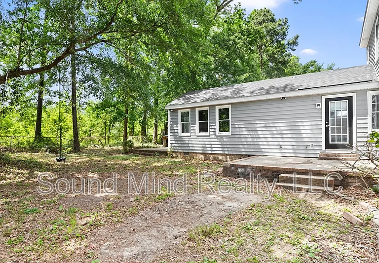 4124 Carybrook Rd — Photo 3