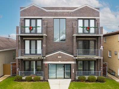 7539 W Fullerton Ave #101, Elmwood Park, IL, 60707