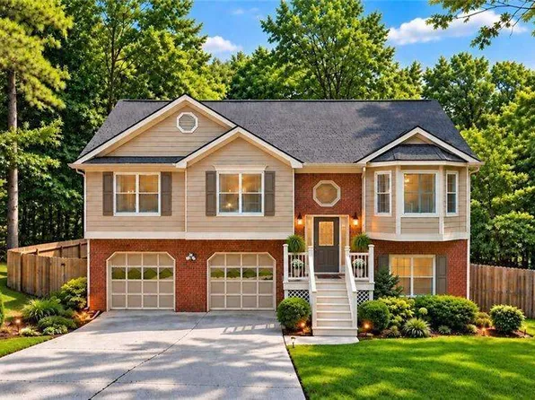 4155 Gables Pl, Buford, GA 30519