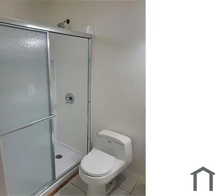 3 bed, 1200 sqft, $3,950 — Photo 2