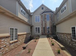 4549 S 124th St, New Berlin, WI 53151