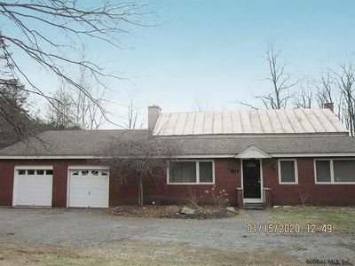 123 Lyons Lake Rd, Nassau, NY, 12123