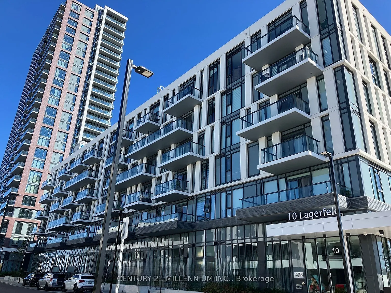 2 bed, $2,400 — Photo 1