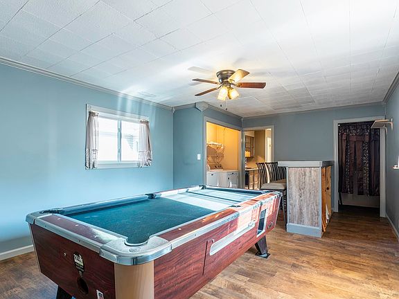 3rd image of 515 Brookmont Dr
