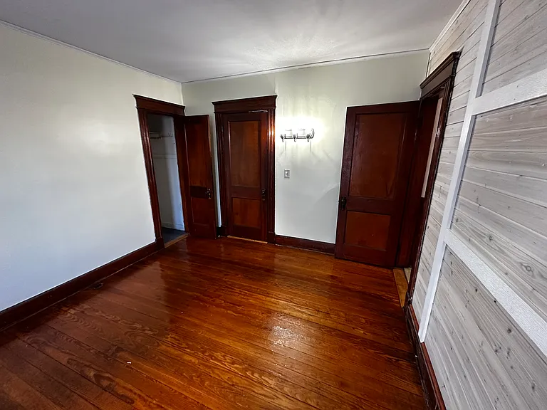 Main Bedroom 1