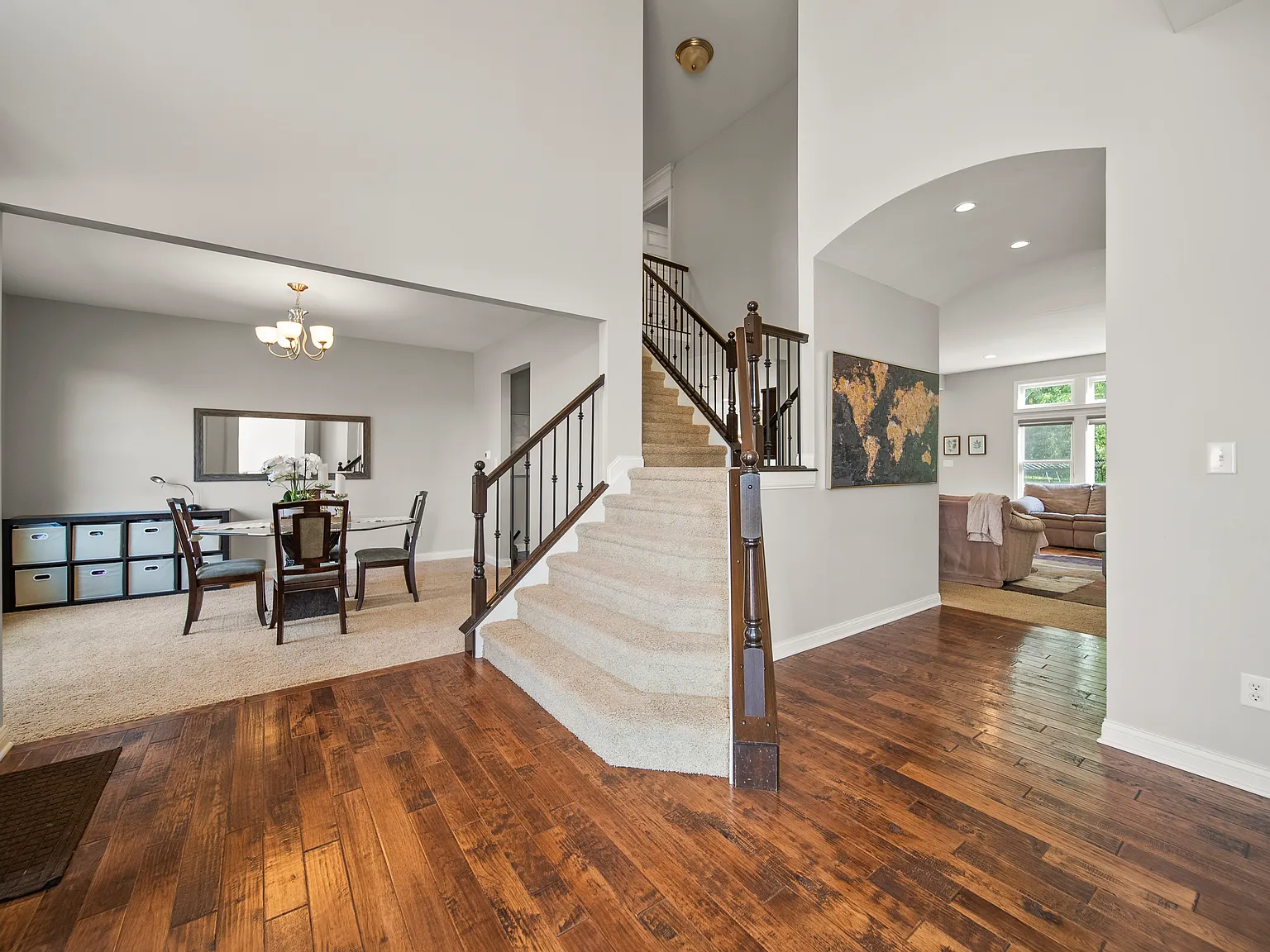 10599 Geist View Dr — Photo 2