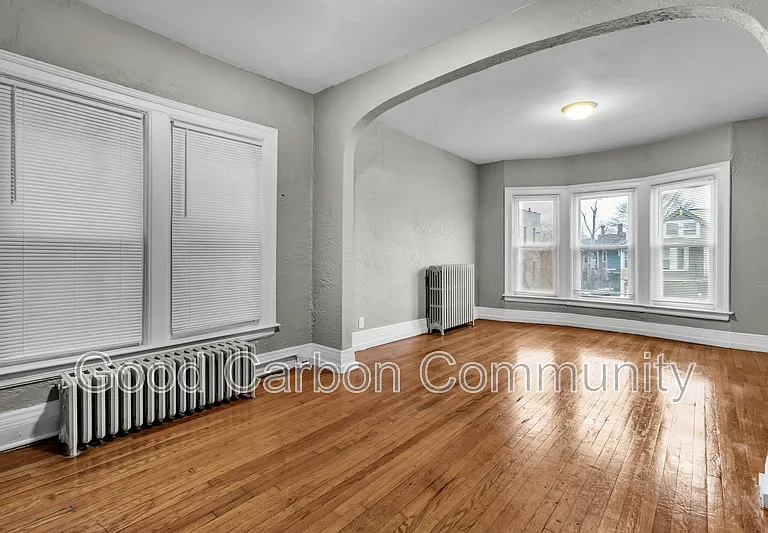 135 Elmwood Ave #7 — Photo 1