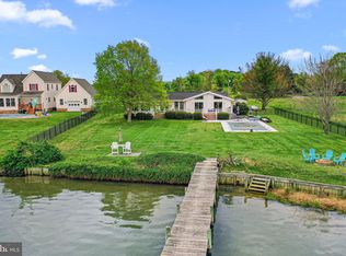 1072 Glebe View Ln, Lottsburg, VA 22511