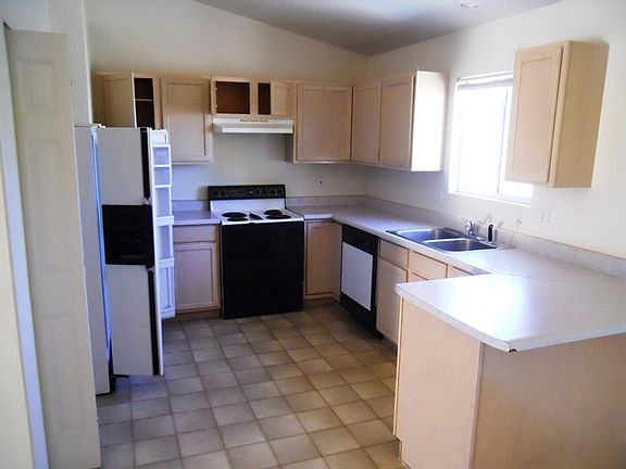 Rental 427 S_11192014