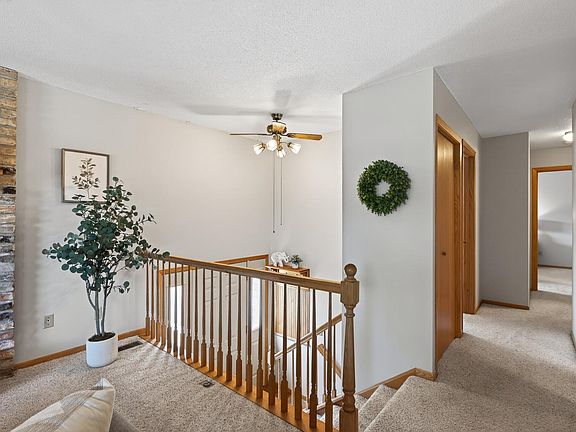 3rd image of 4448 Woodgate Point