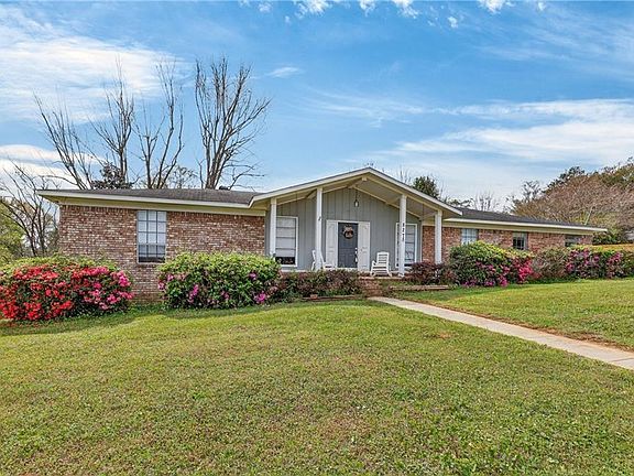 2nd image of 8275 Fontana Ct