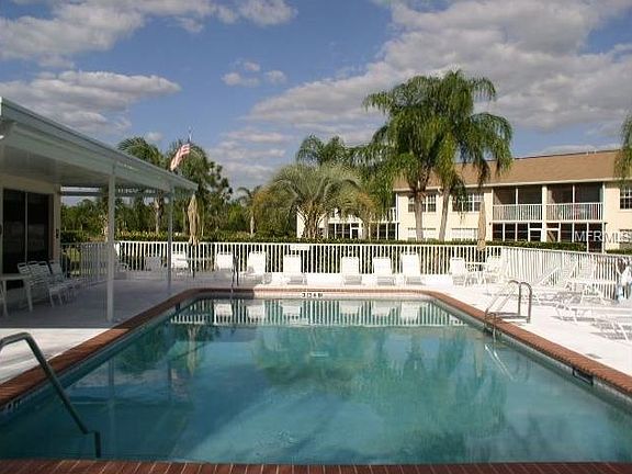 4th image of 12144 SW Egret Cir APT 504
