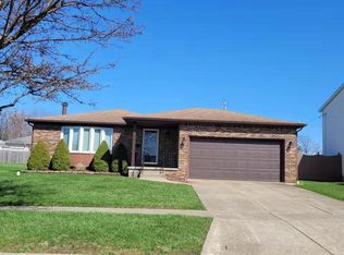 35 Babbette Dr, Depew, NY 14043