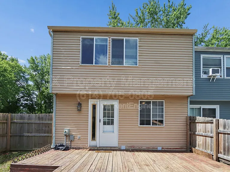 3850 Julia Ct — Photo 15
