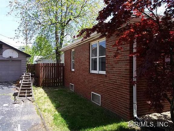 3rd image of 411 Tipton Ave