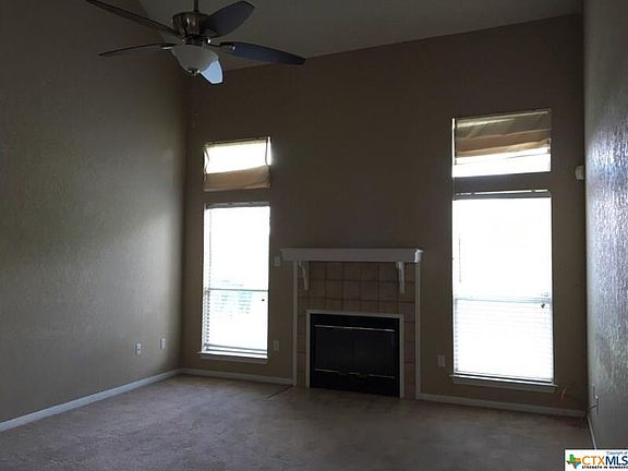 3rd image of 1807 Volley Ln